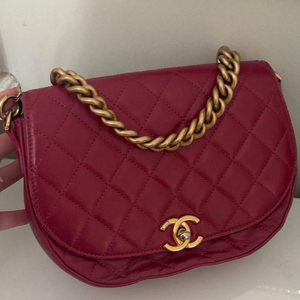 Chanel pink Quilted Shoulder Bag with Gold Chain